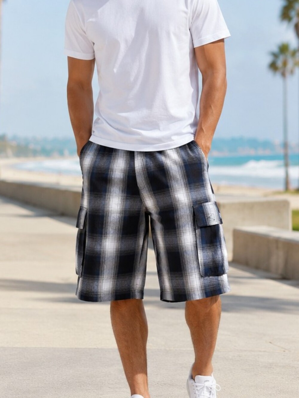 FB County Frisco Ben Plaid Cargo Shorts – Size XL